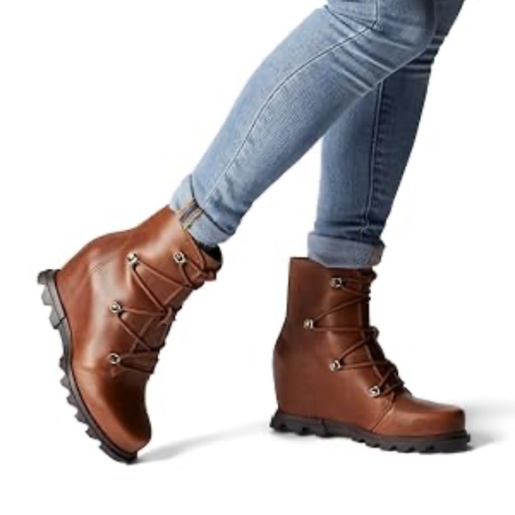 NEW SOREL JOAN OF ARCTIC WEDGE III LACE BOOT SIZE 6.5 - Picture 1 of 16